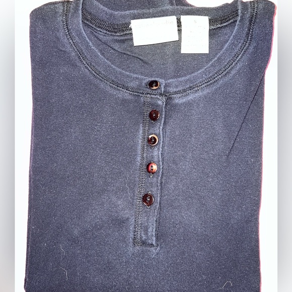 Pair of Henleys Grey and Blue size S and M Gap - Picture 3 of 8